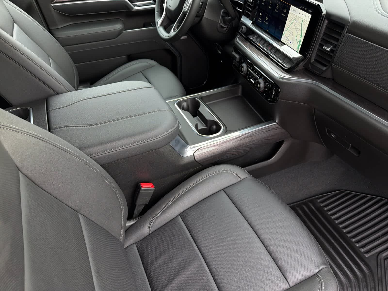 Thumbnail: 2026 Chevrolet Silverado 3500 - 15