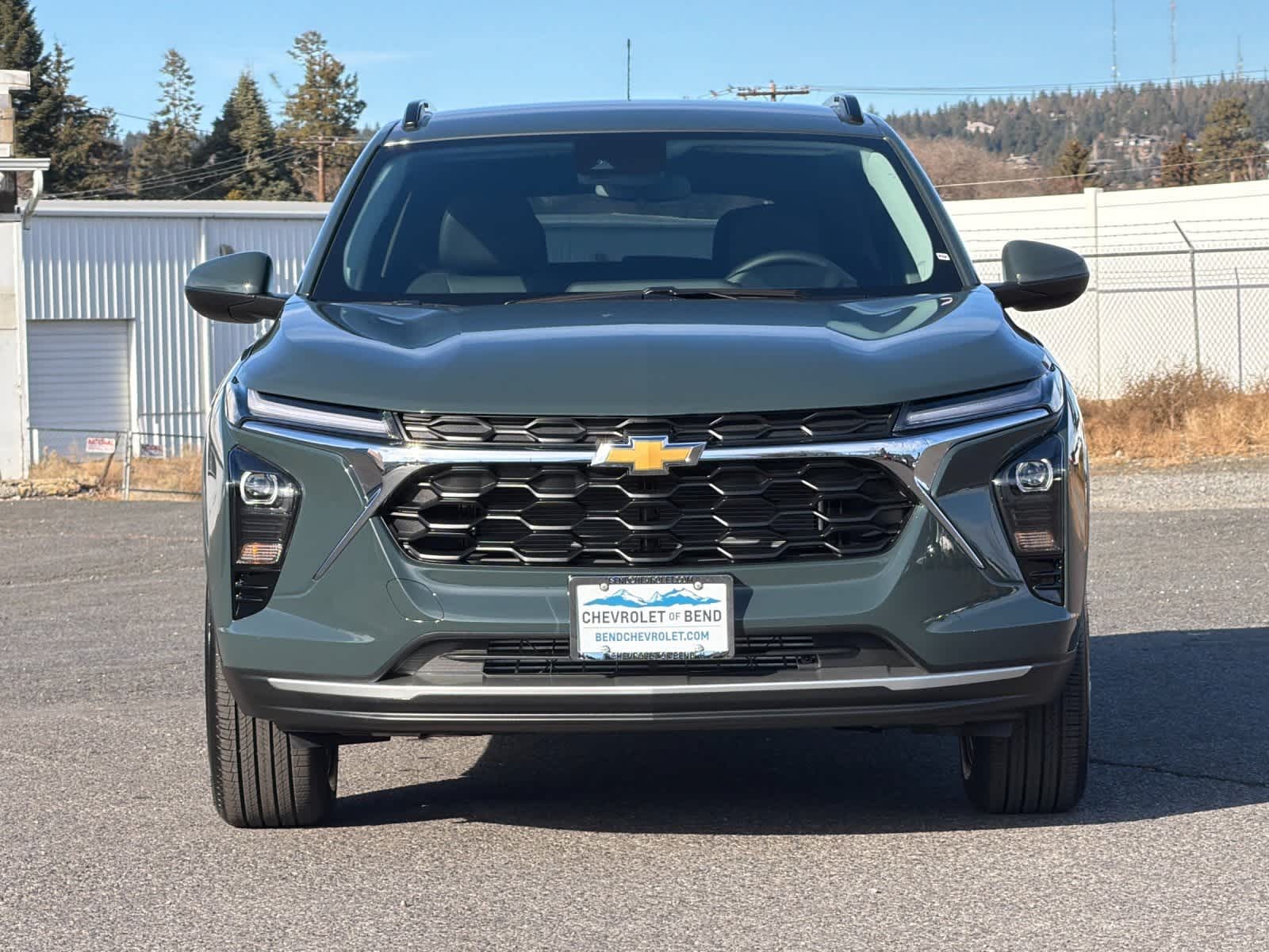 Thumbnail: 2026 Chevrolet Trax - 10