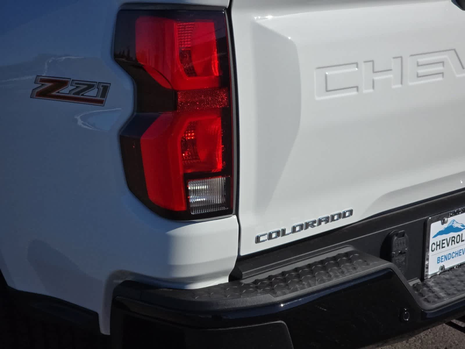 Thumbnail: 2026 Chevrolet Colorado - 26