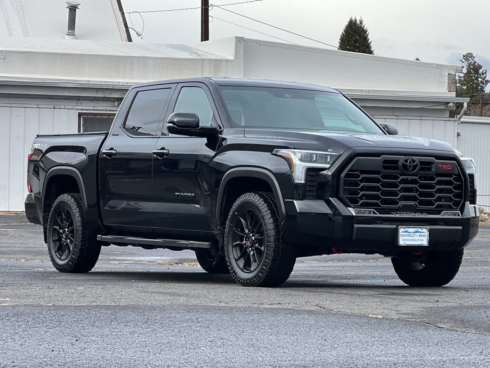 Thumbnail: 2025 Toyota Tundra - 9