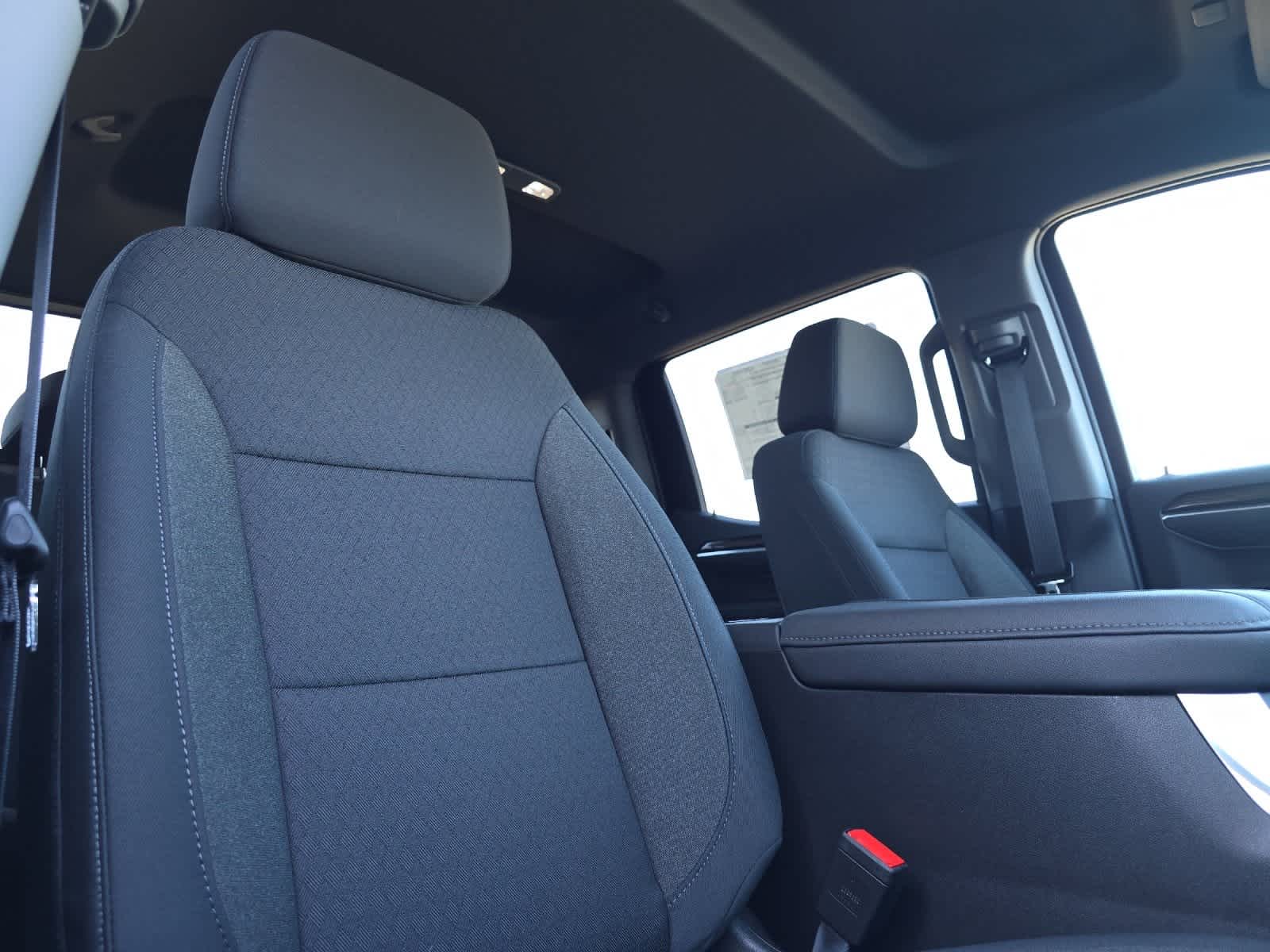 Thumbnail: 2026 Chevrolet Silverado 1500 - 16