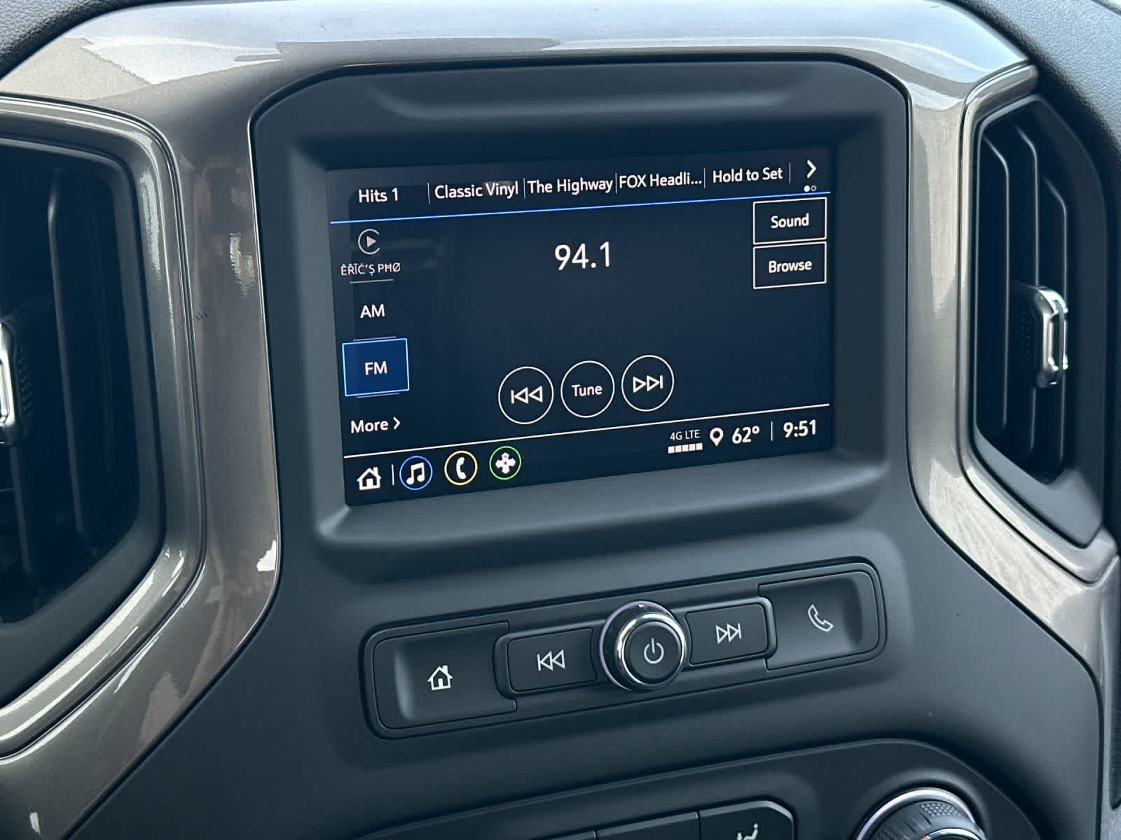 Thumbnail: 2026 Chevrolet Silverado 2500 - 17
