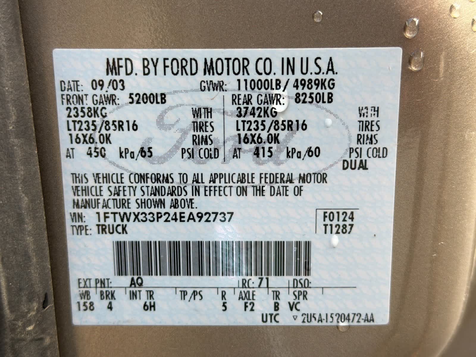 Thumbnail: 2004 Ford F-350 - 28