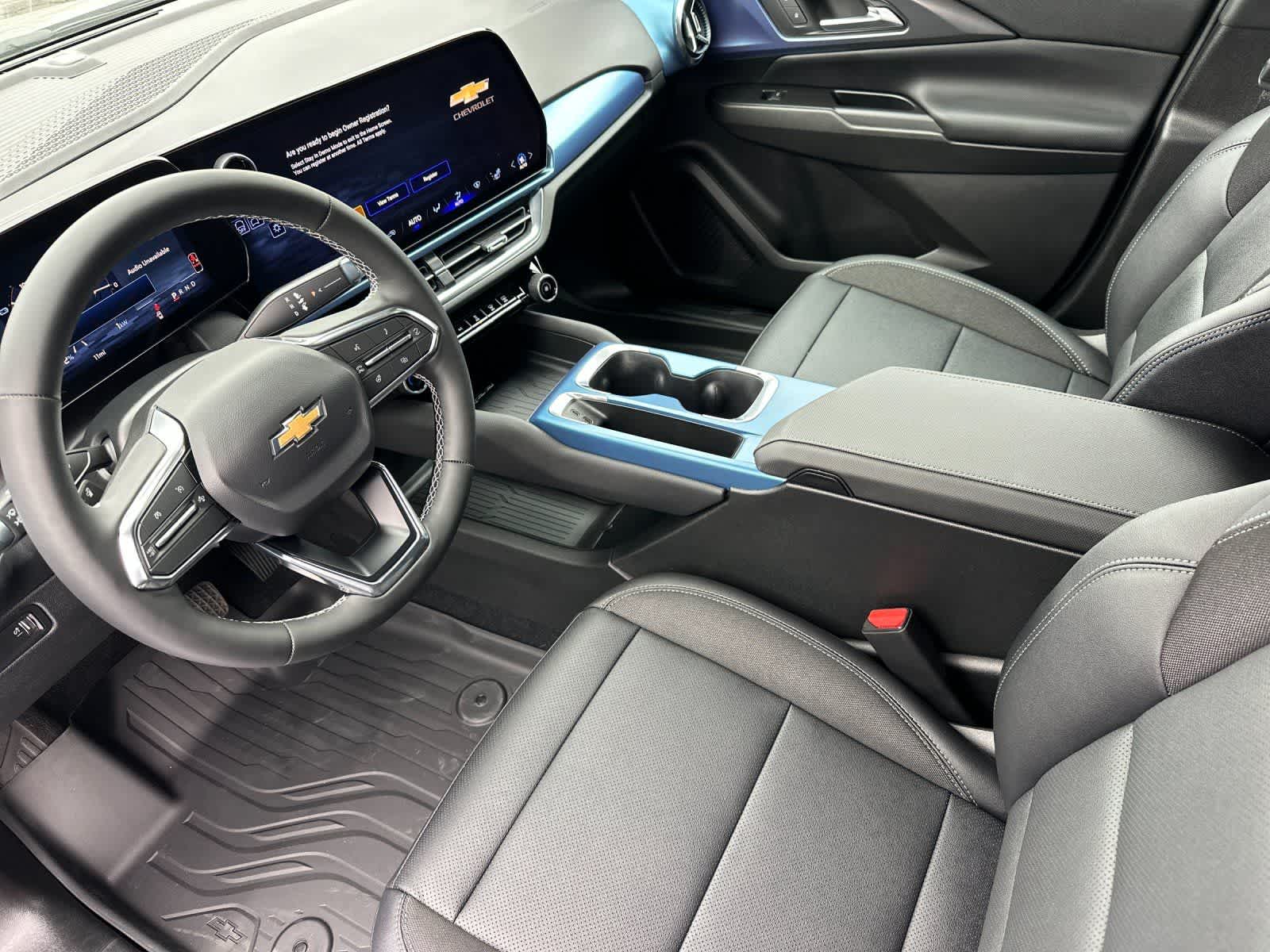 Thumbnail: 2026 Chevrolet Equinox - 11