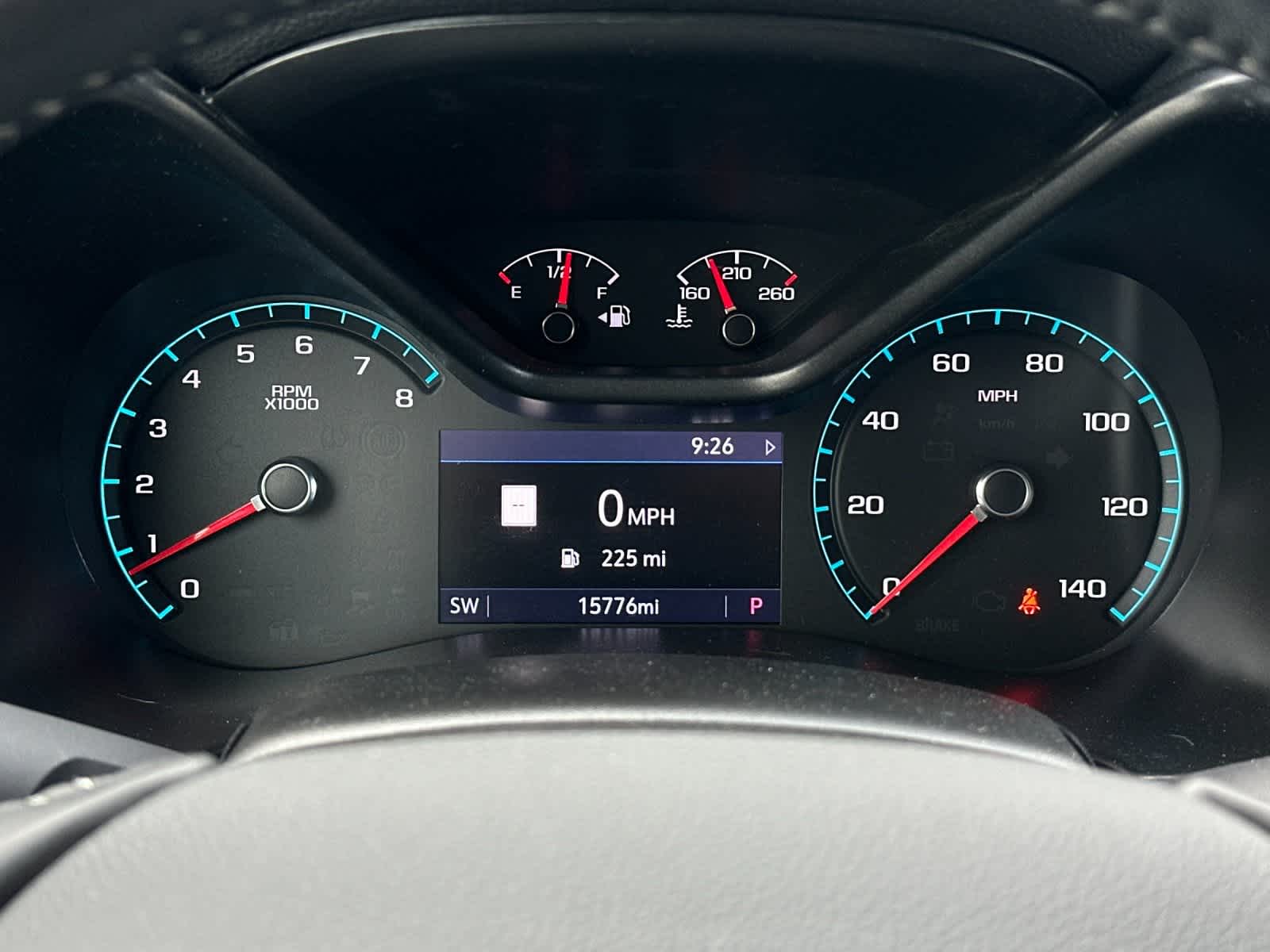 Thumbnail: 2022 Chevrolet Colorado - 23