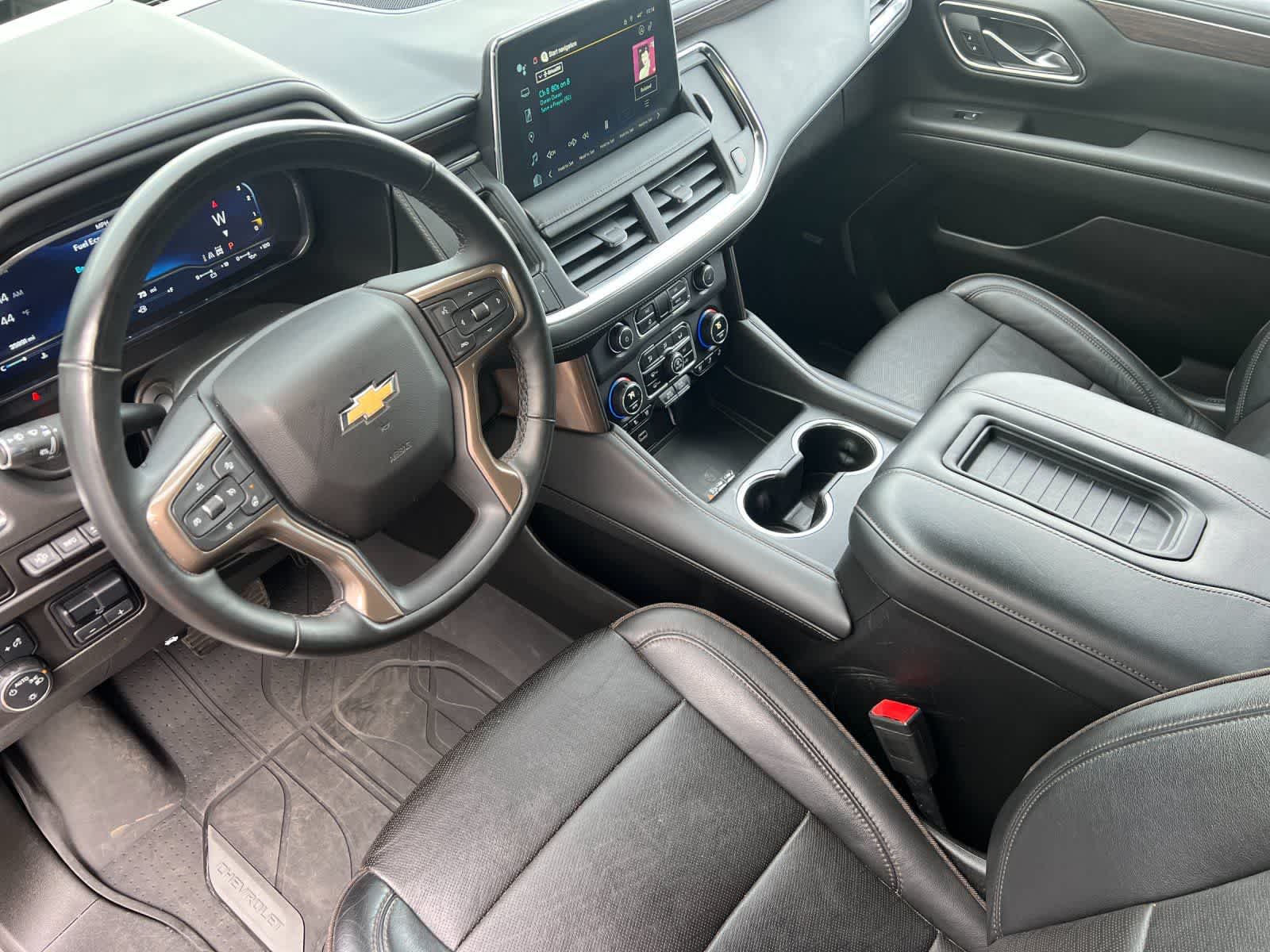 Thumbnail: 2023 Chevrolet Suburban - 11