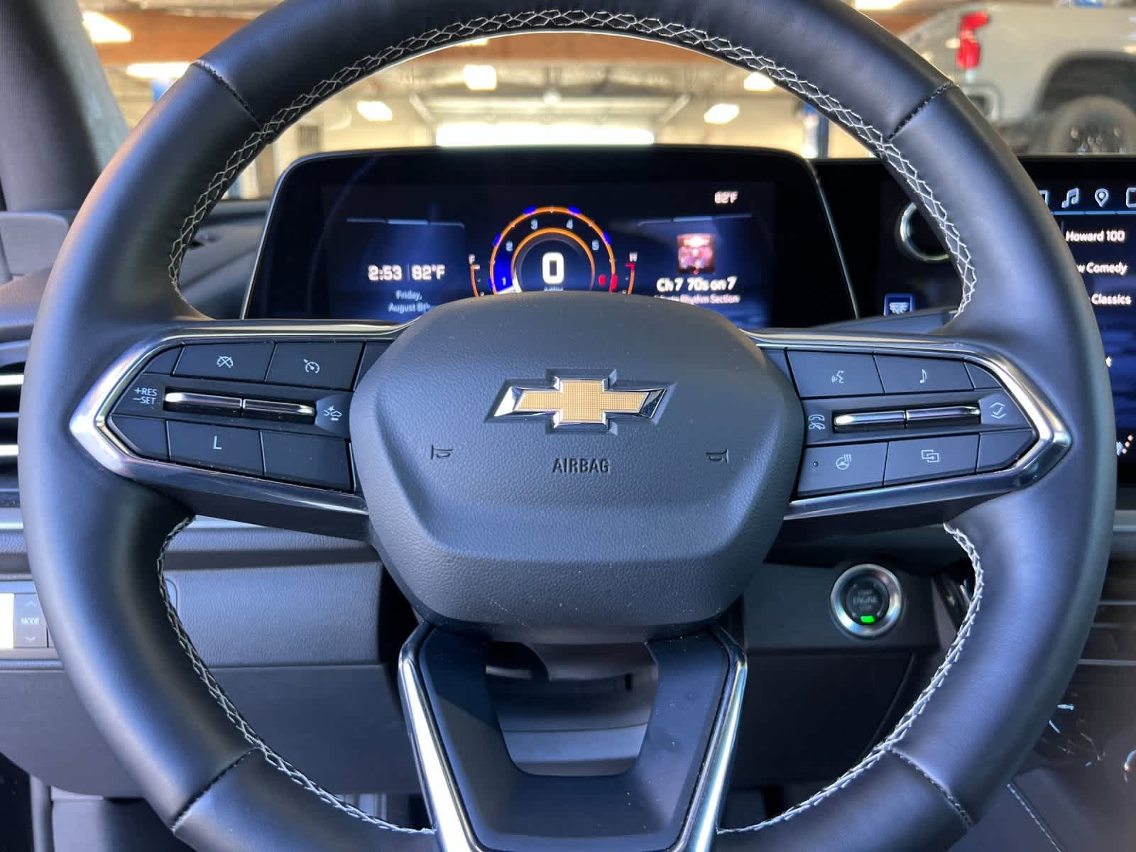 Thumbnail: 2025 Chevrolet Traverse - 25