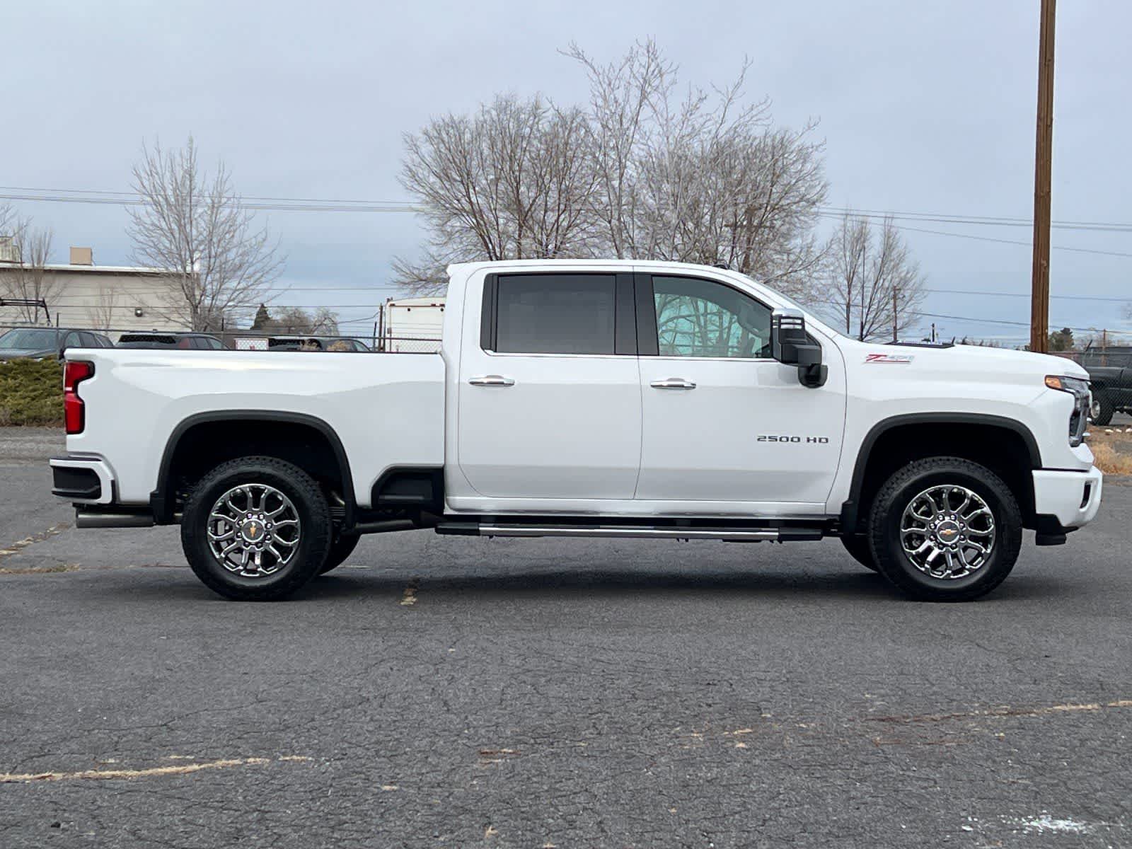 Thumbnail: 2026 Chevrolet Silverado 2500 - 8