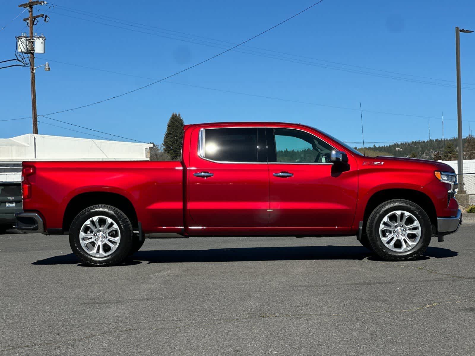 Thumbnail: 2026 Chevrolet Silverado 1500 - 8