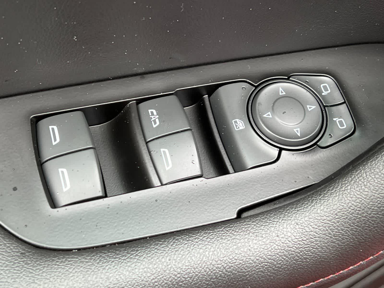 Thumbnail: 2023 Chevrolet Blazer - 13