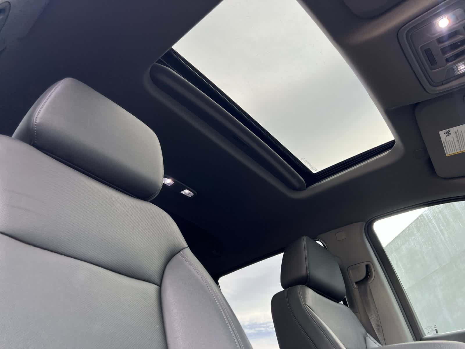 Thumbnail: 2021 Chevrolet Silverado 1500 - 16