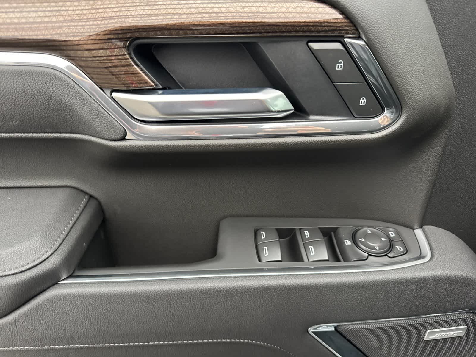 Thumbnail: 2026 Chevrolet Silverado 1500 - 12