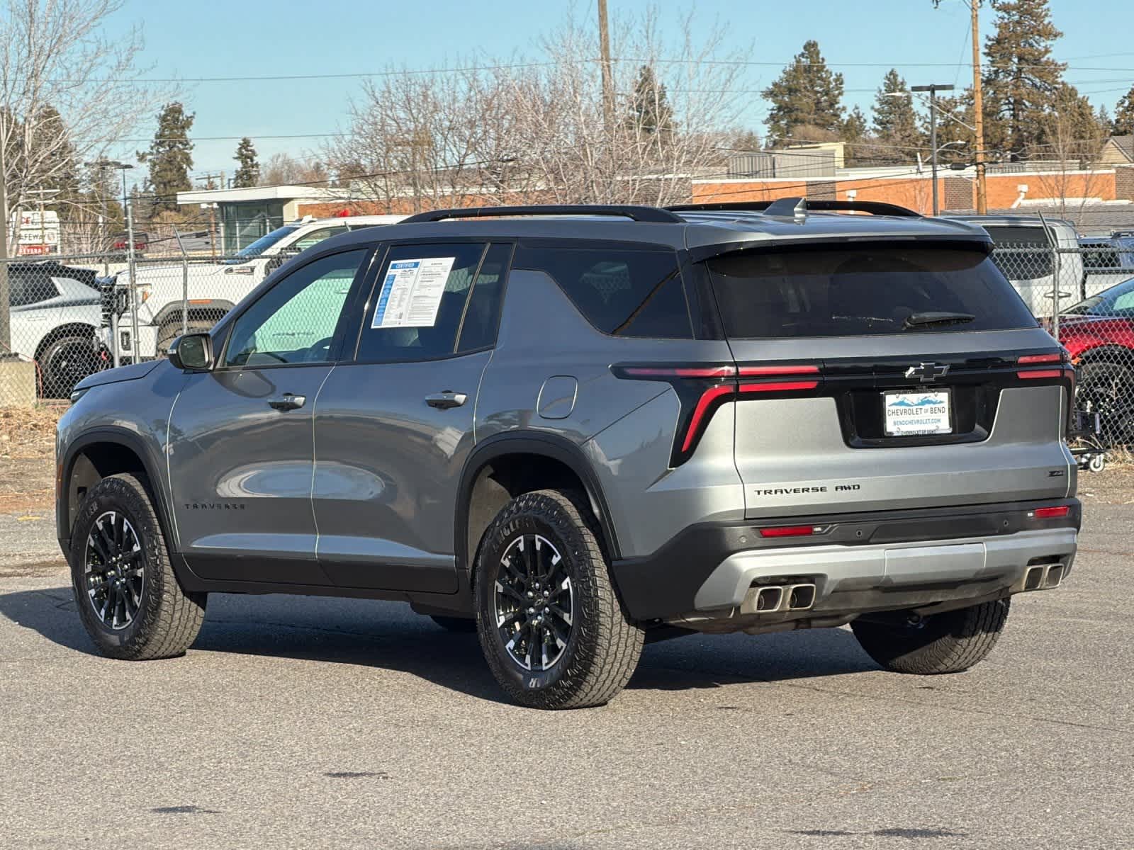 Thumbnail: 2025 Chevrolet Traverse - 6