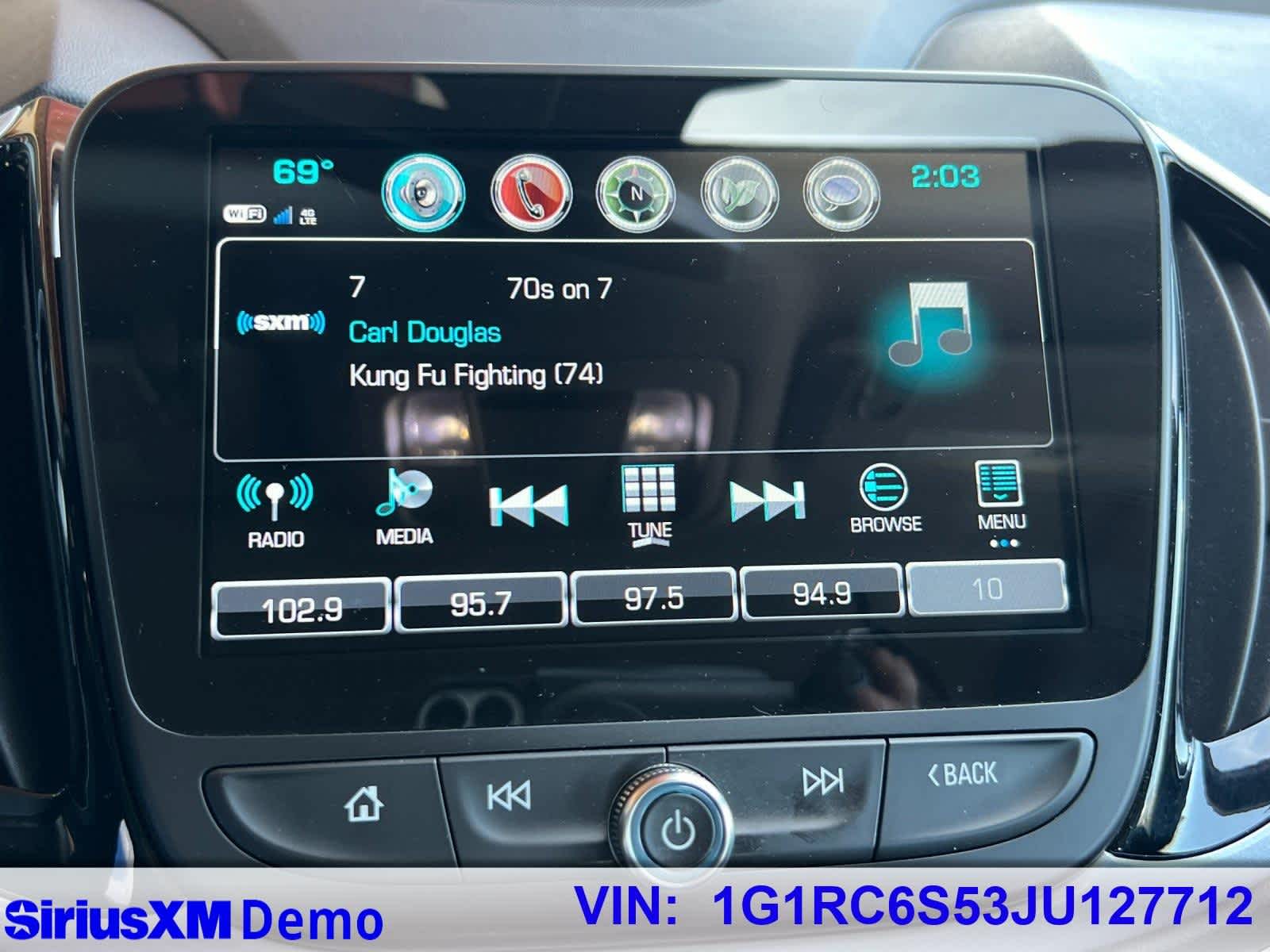 Thumbnail: 2018 Chevrolet Volt - 28