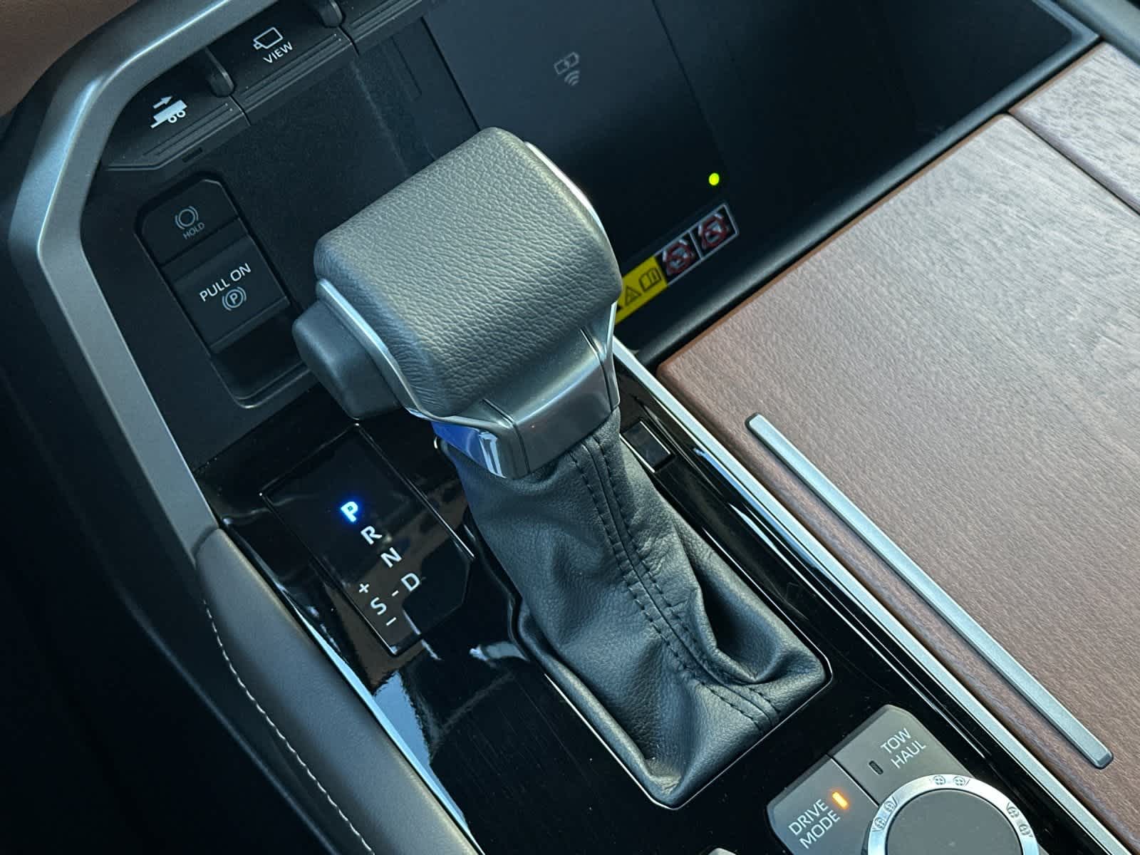 Thumbnail: 2025 Toyota Tundra - 22