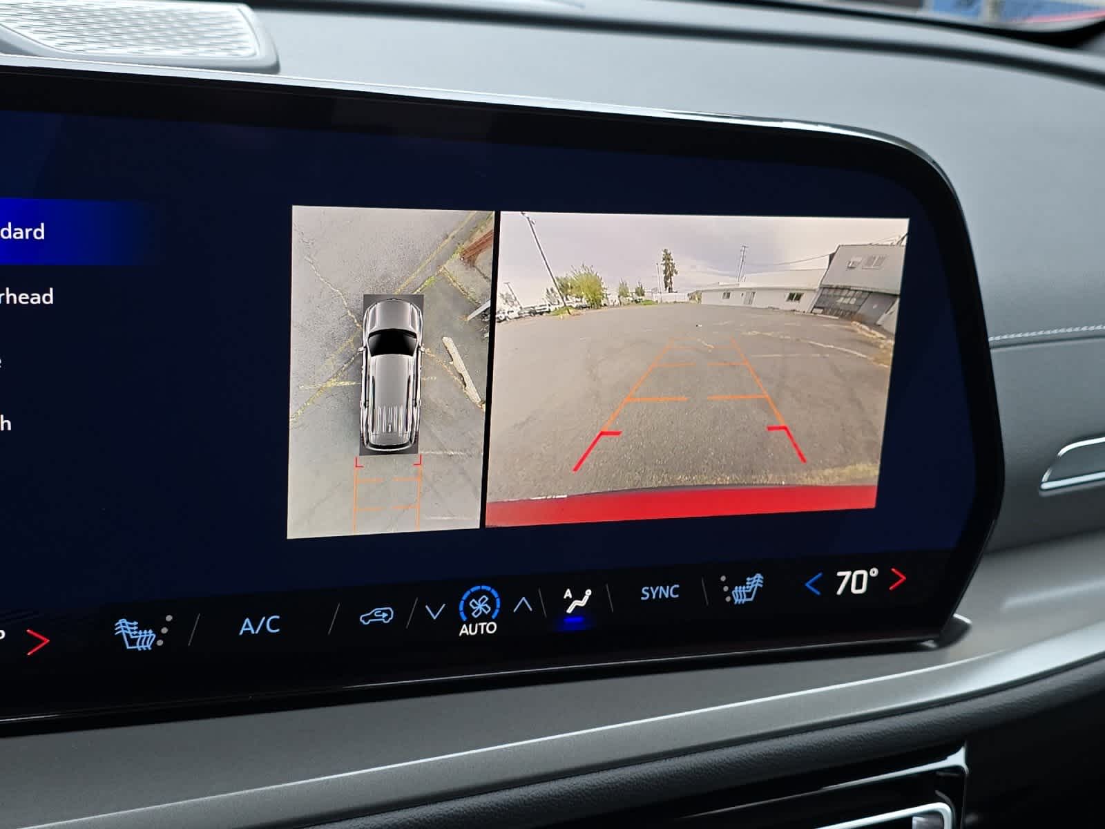 Thumbnail: 2026 Chevrolet Traverse - 21