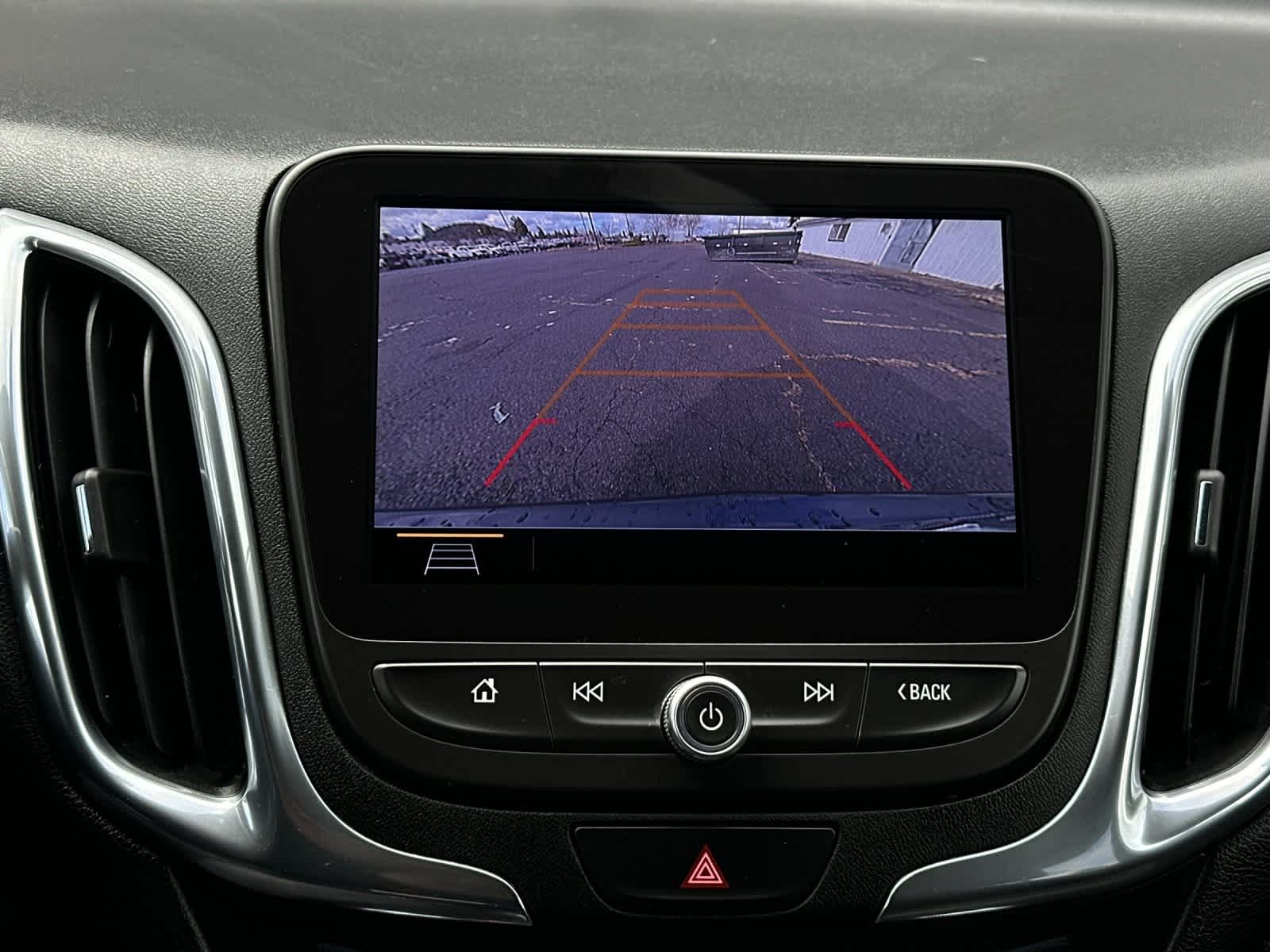 Thumbnail: 2019 Chevrolet Equinox - 20