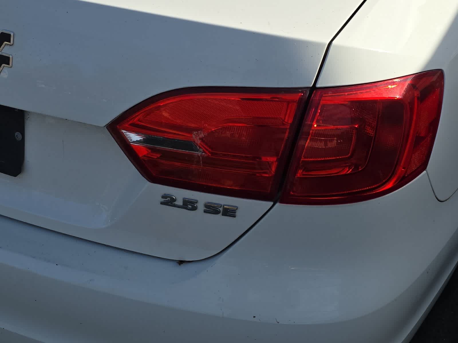 Thumbnail: 2013 Volkswagen Jetta - 8