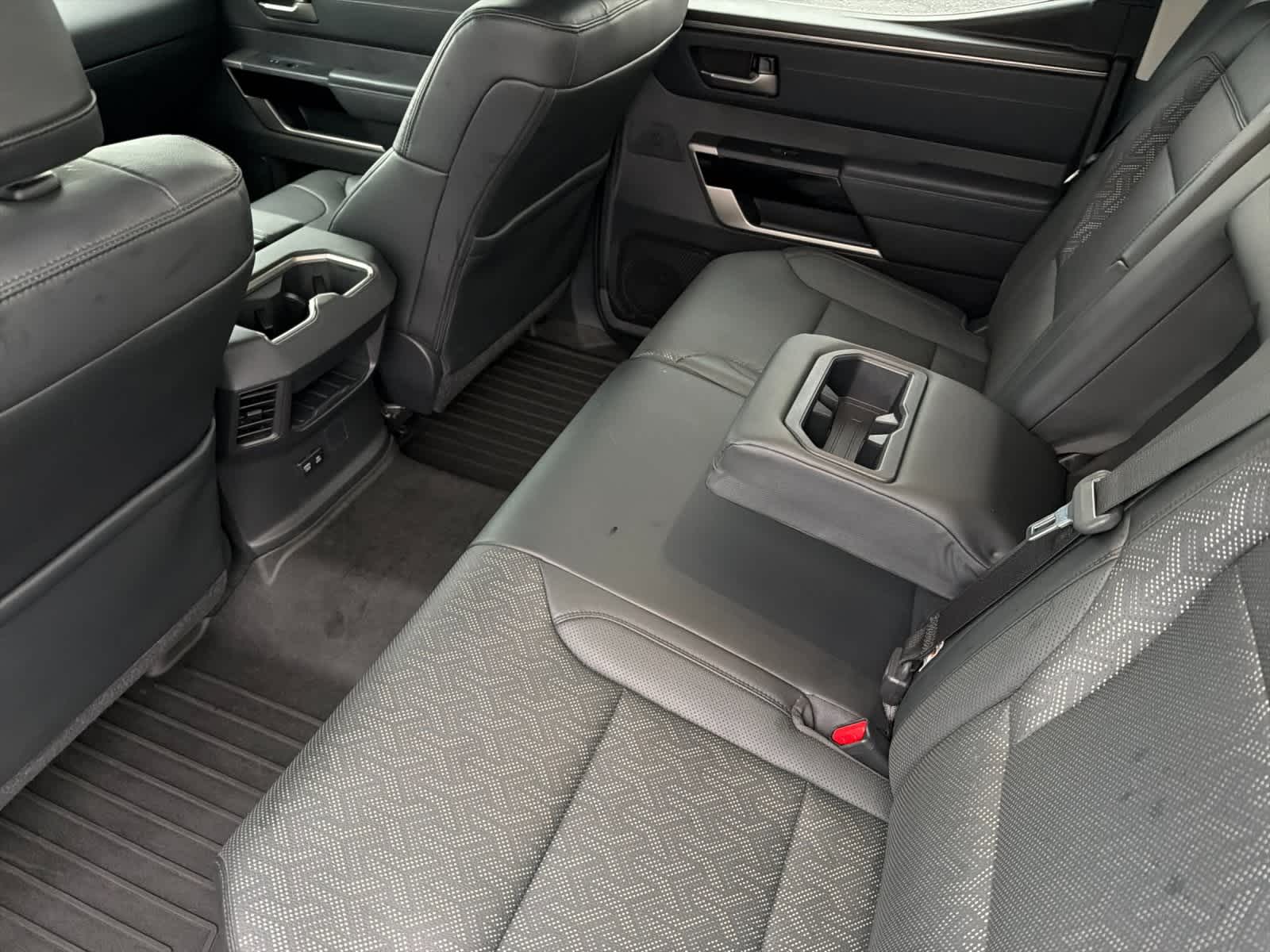 Thumbnail: 2022 Toyota Tundra - 4