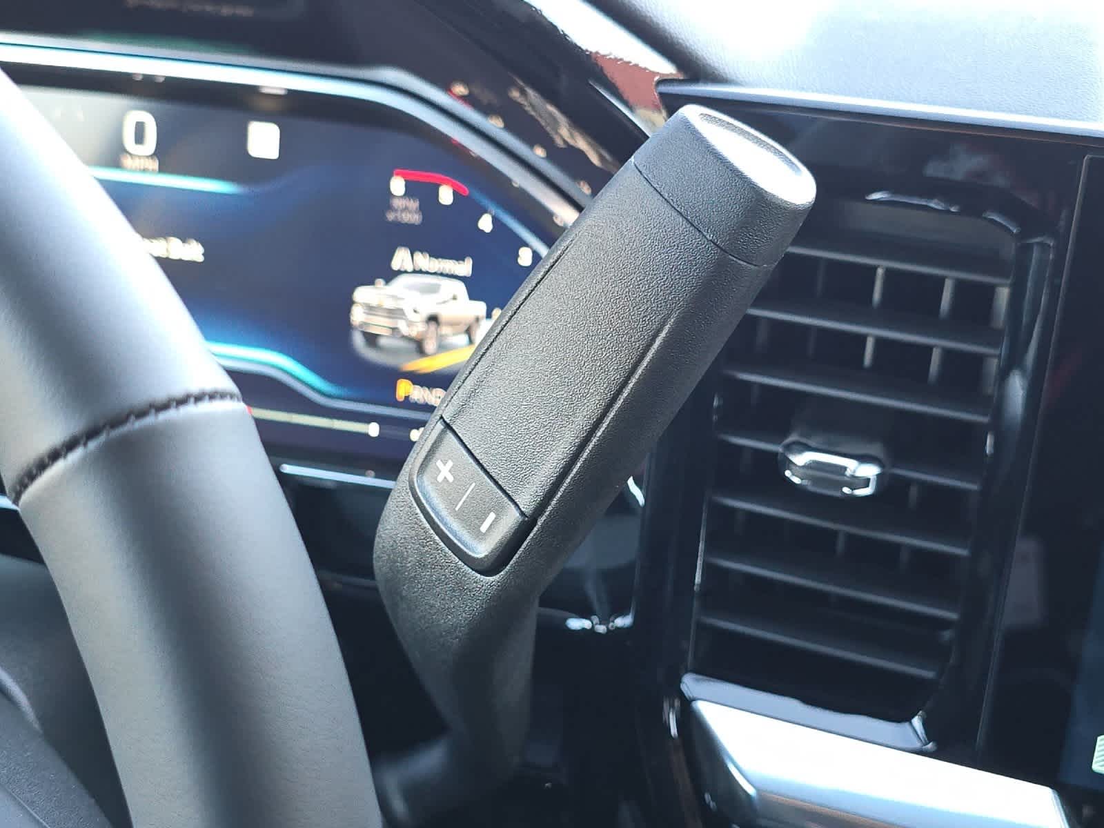 Thumbnail: 2025 Chevrolet Silverado 2500 - 21