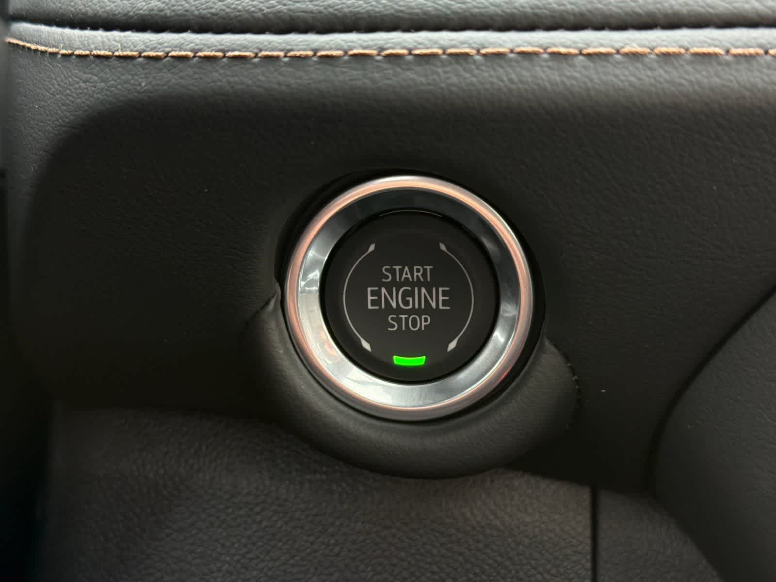 Thumbnail: 2026 Chevrolet Suburban - 25