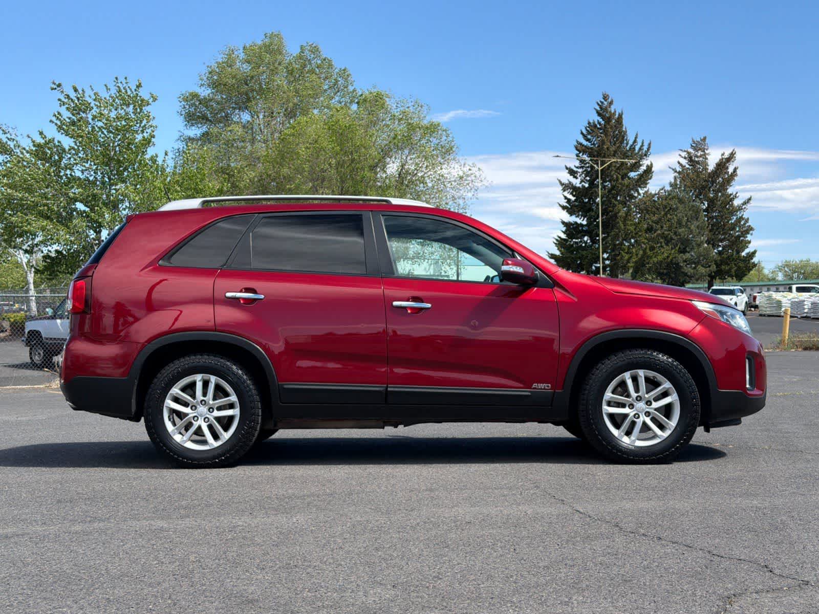 Thumbnail: 2015 Kia Sorento - 8