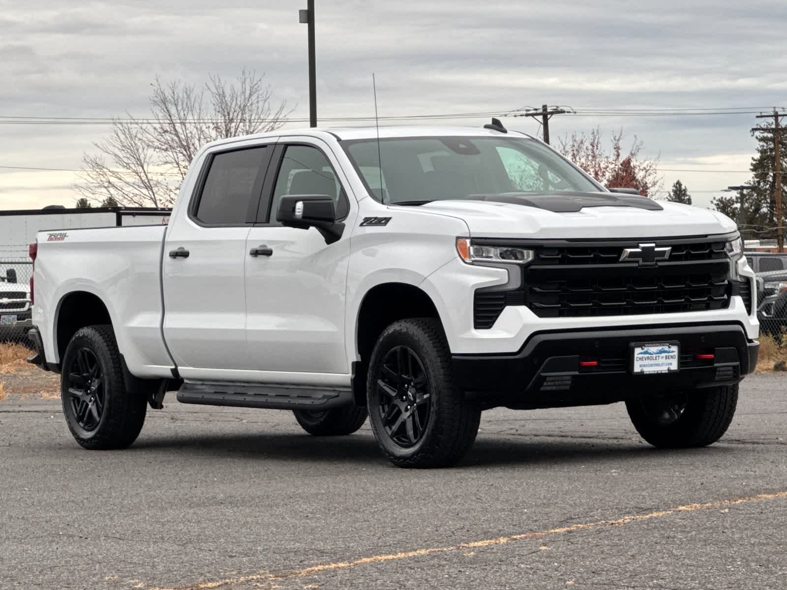 Thumbnail: 2026 Chevrolet Silverado 1500 - 9