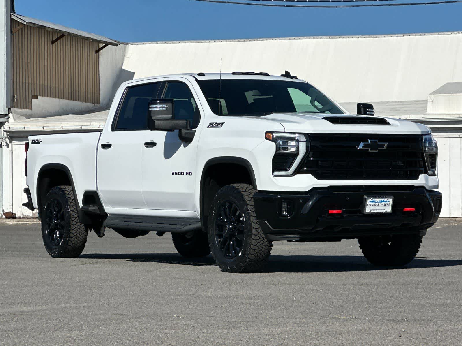 Thumbnail: 2026 Chevrolet Silverado 2500 - 9