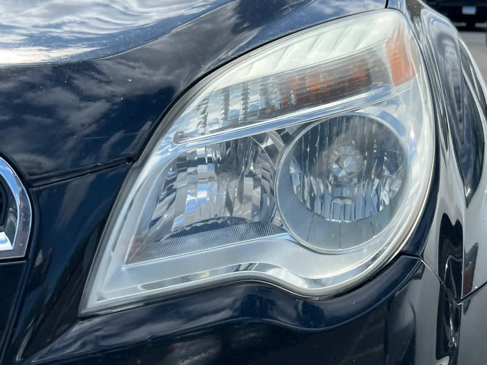 Thumbnail: 2010 Chevrolet Equinox - 11