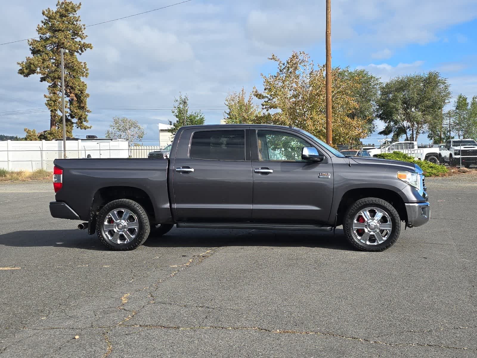 Thumbnail: 2014 Toyota Tundra - 8