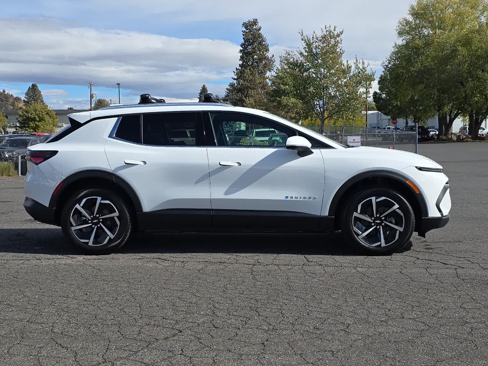 Thumbnail: 2026 Chevrolet Equinox - 8