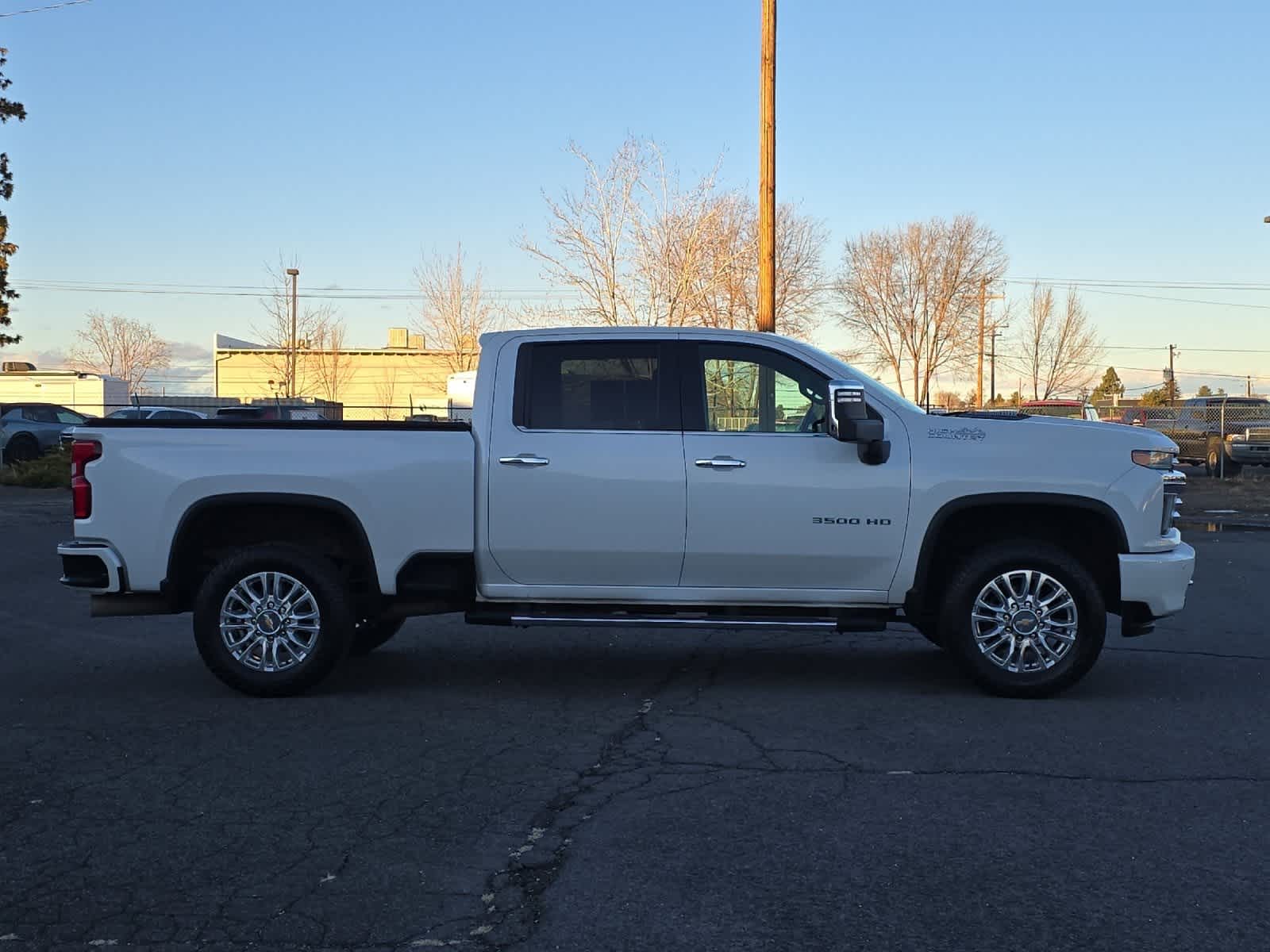 Thumbnail: 2021 Chevrolet Silverado 3500 - 8