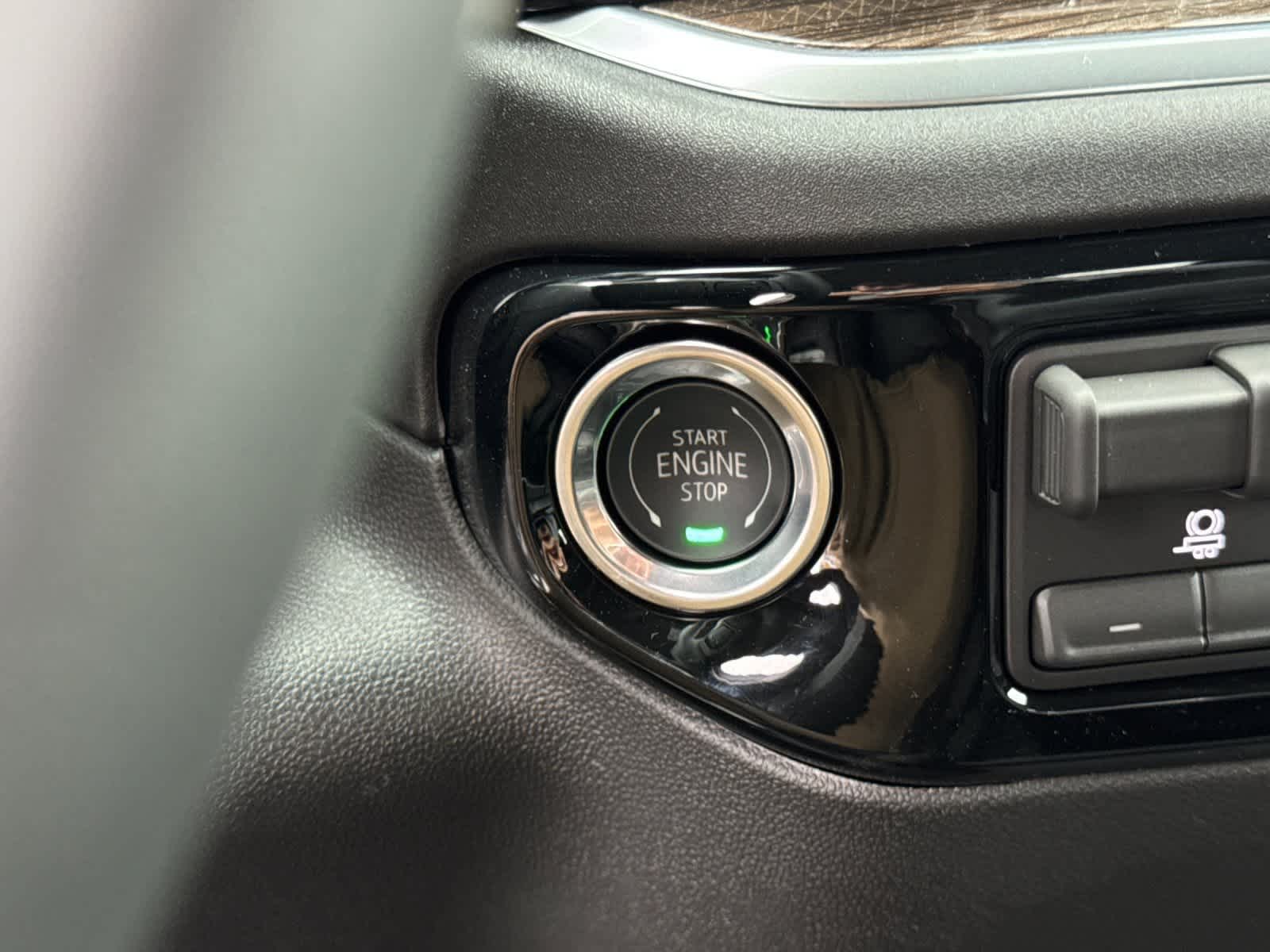 Thumbnail: 2026 Chevrolet Silverado 1500 - 22