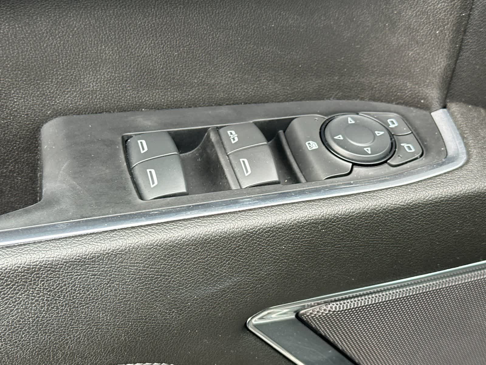 Thumbnail: 2024 Chevrolet Silverado 1500 - 13