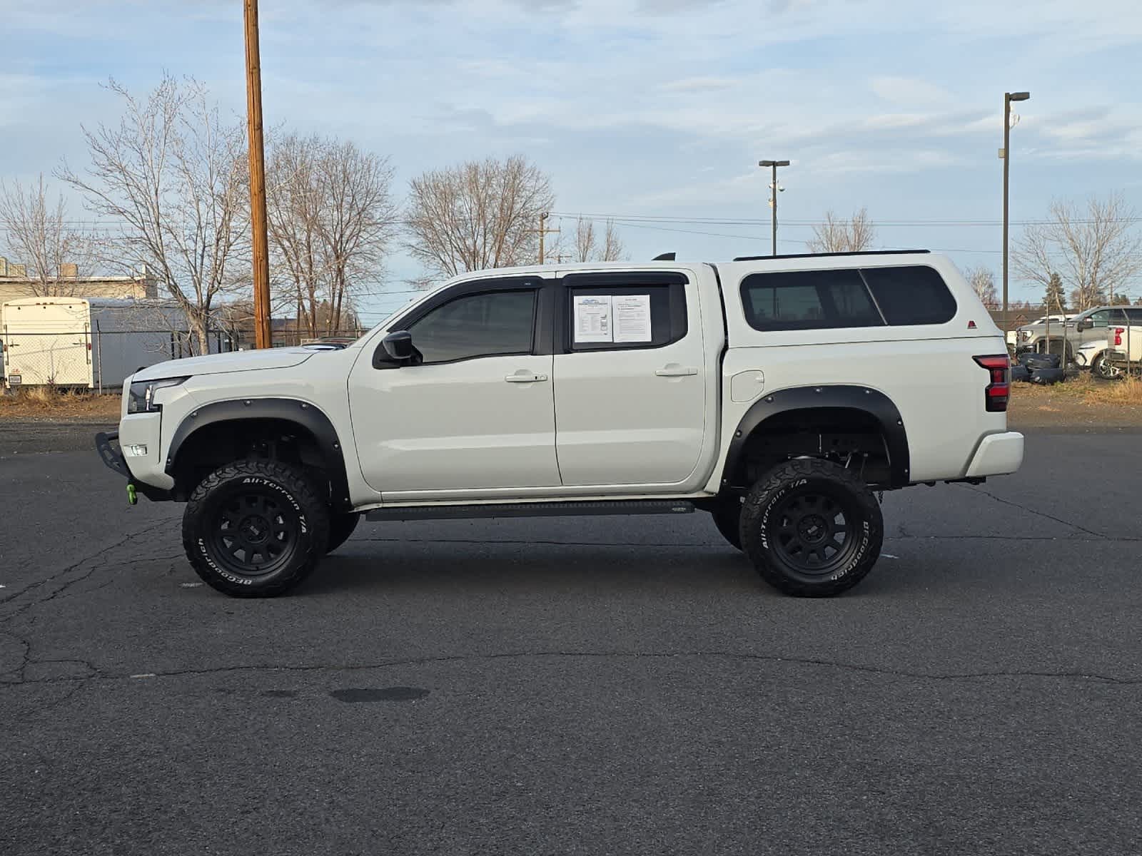 Thumbnail: 2022 Nissan Frontier - 5