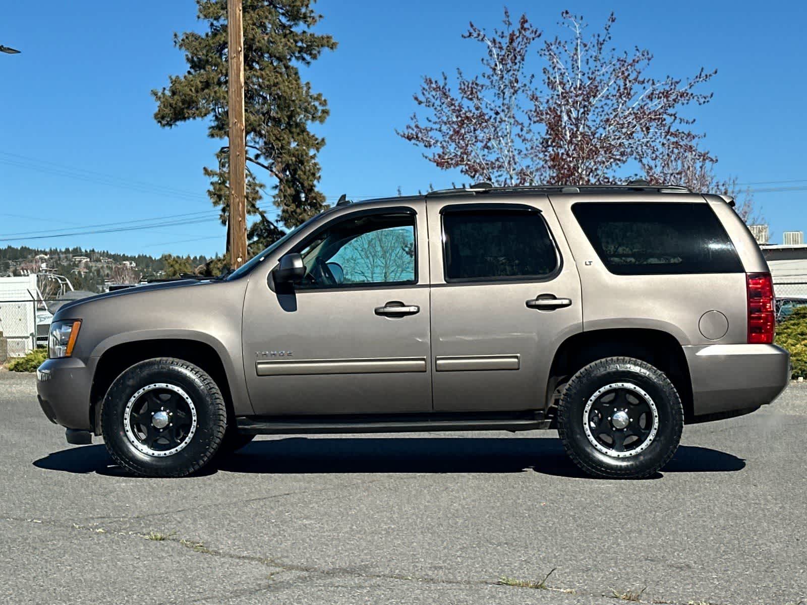 Thumbnail: 2013 Chevrolet Tahoe - 5