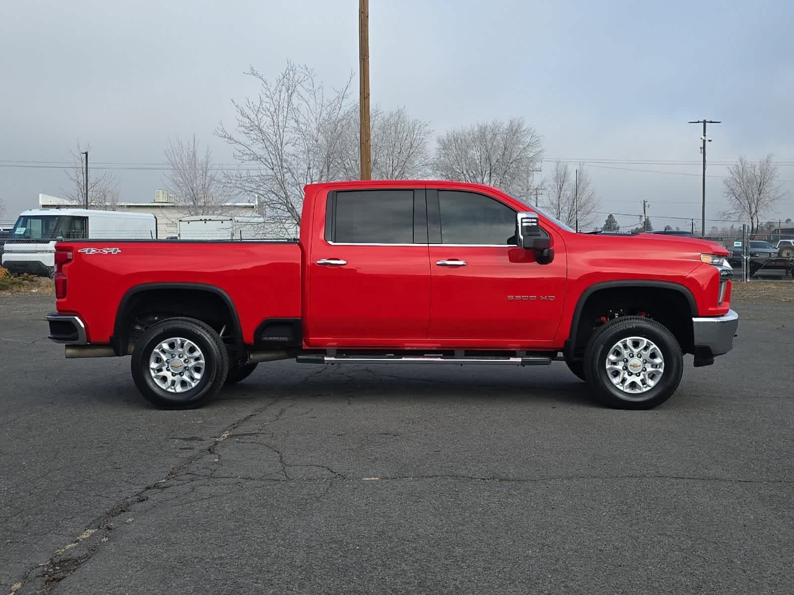 Thumbnail: 2022 Chevrolet Silverado 3500 - 8