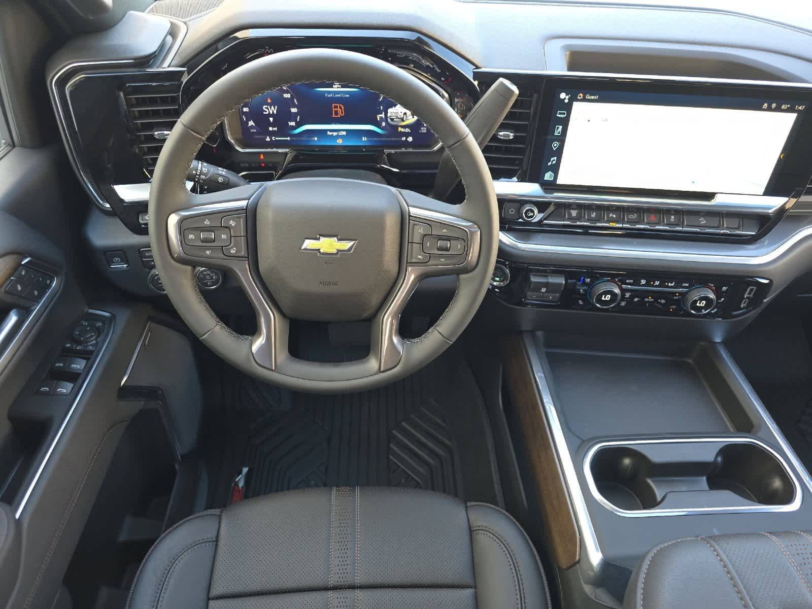 Thumbnail: 2026 Chevrolet Silverado 3500 - 14