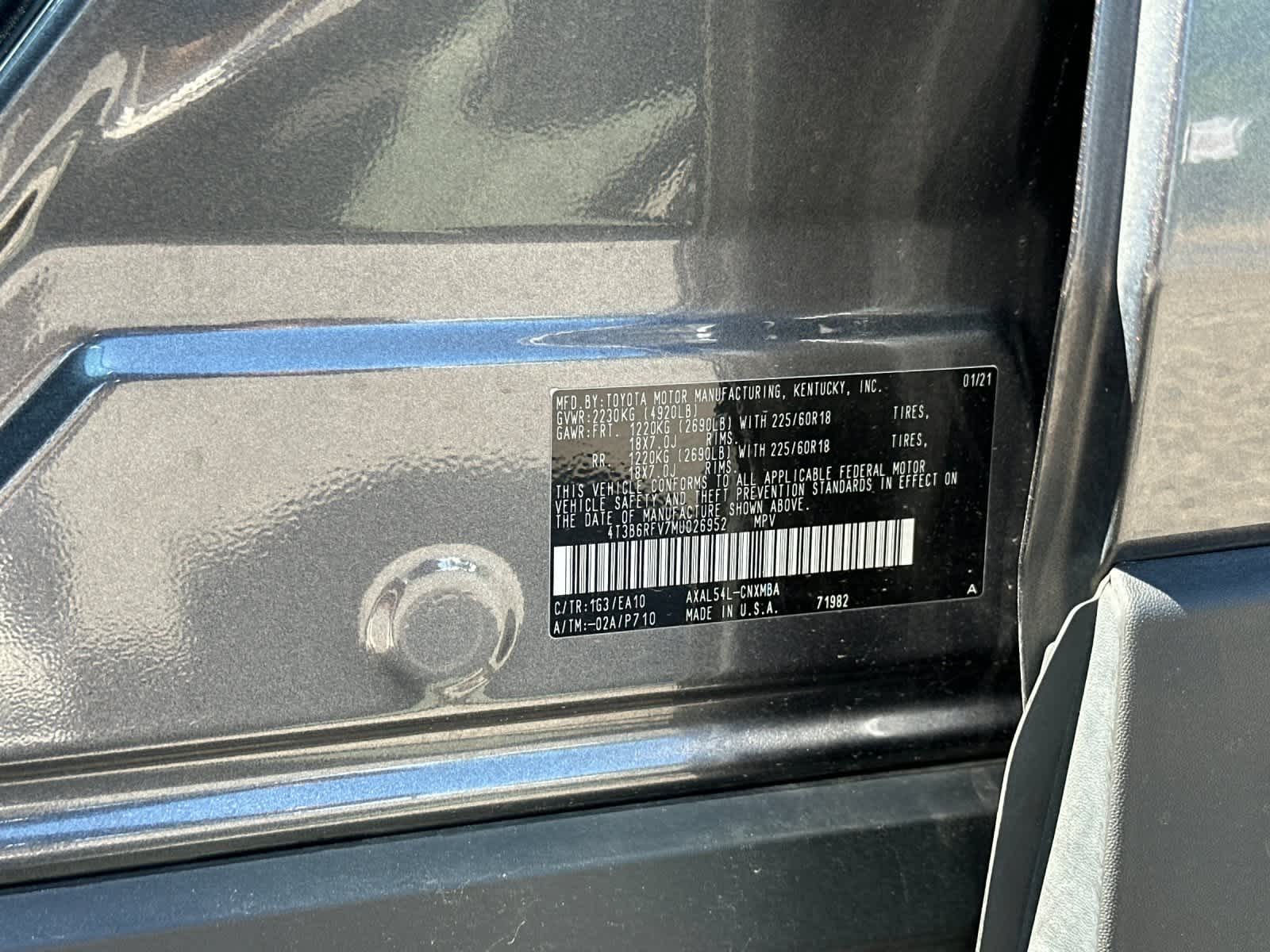 Thumbnail: 2021 Toyota RAV4 - 28