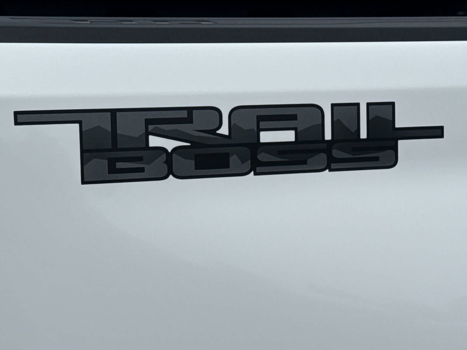 Thumbnail: 2026 Chevrolet Silverado 2500 - 26