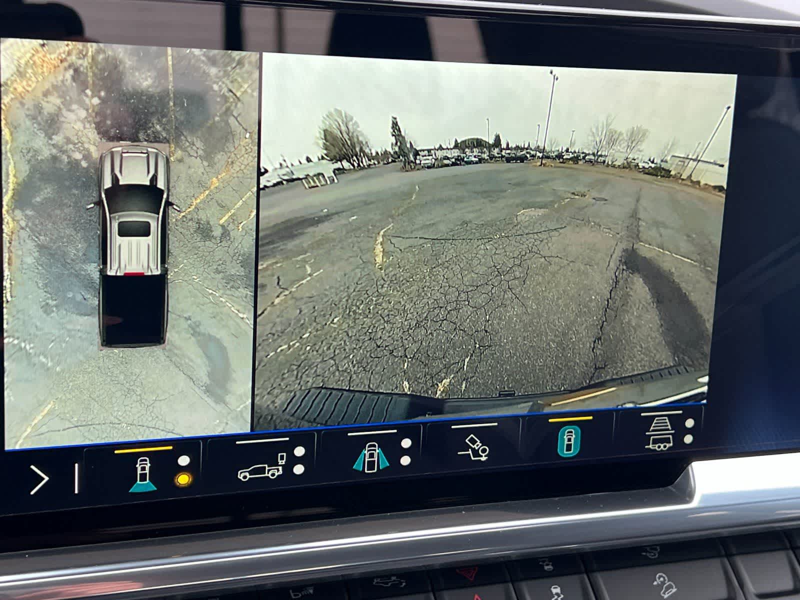 Thumbnail: 2026 Chevrolet Silverado 2500 - 18