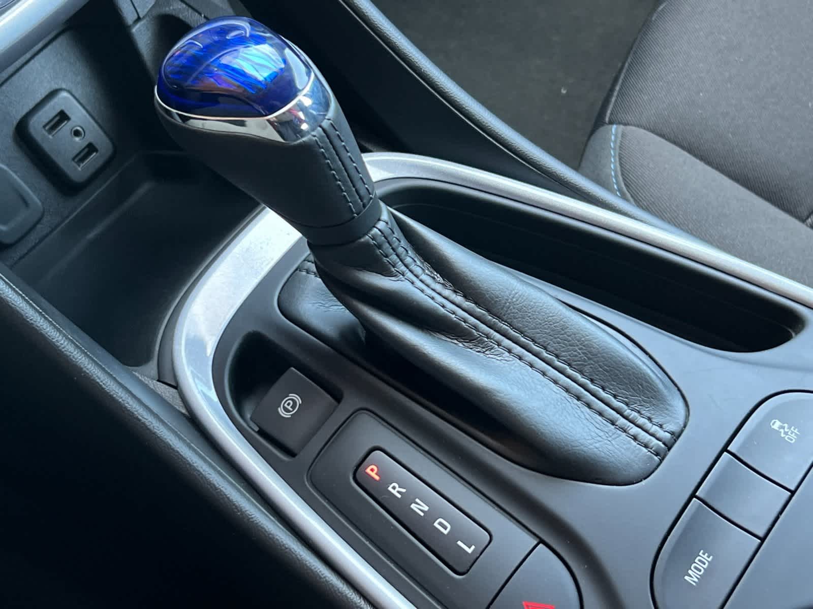 Thumbnail: 2018 Chevrolet Volt - 21