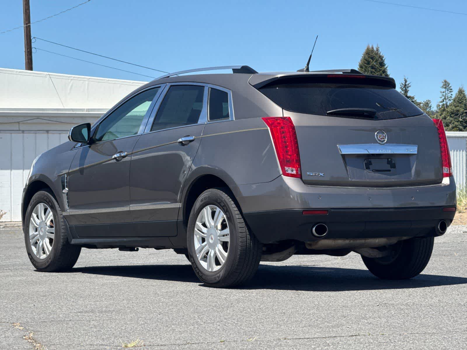 Thumbnail: 2011 Cadillac SRX - 6