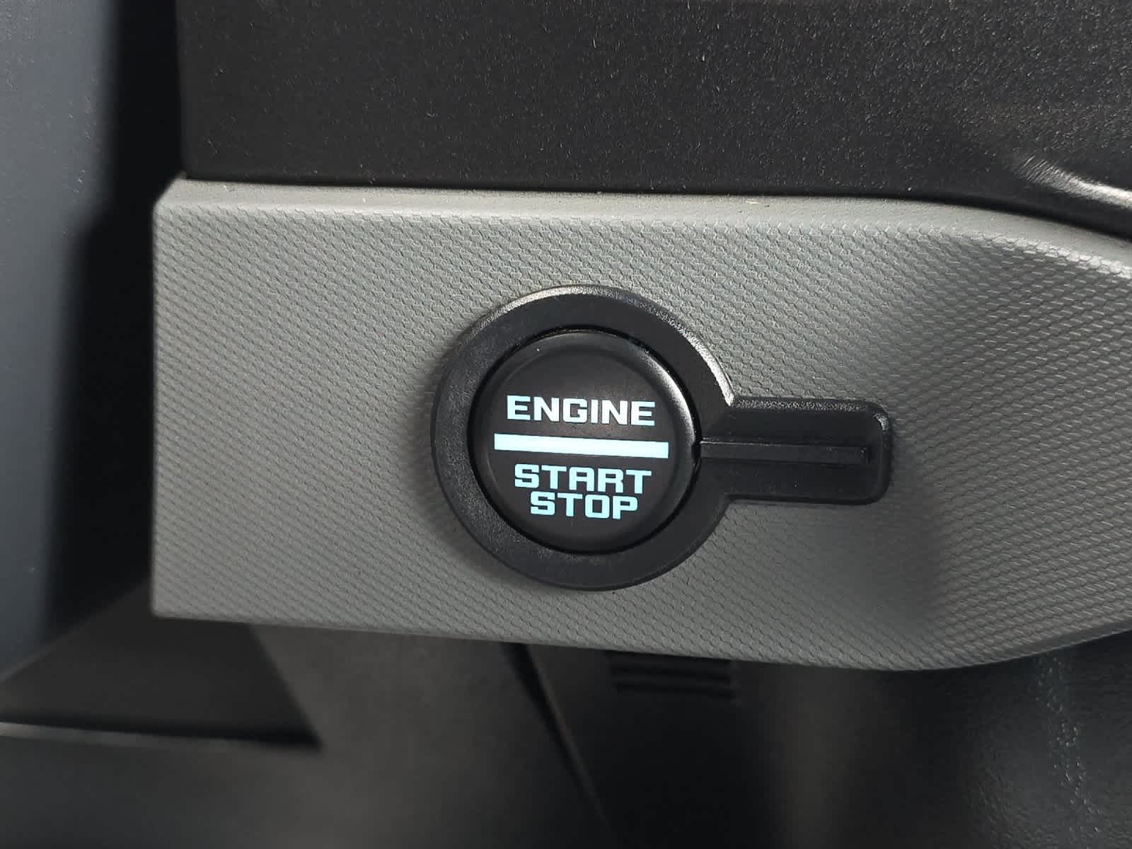 Thumbnail: 2022 Ford Bronco - 22