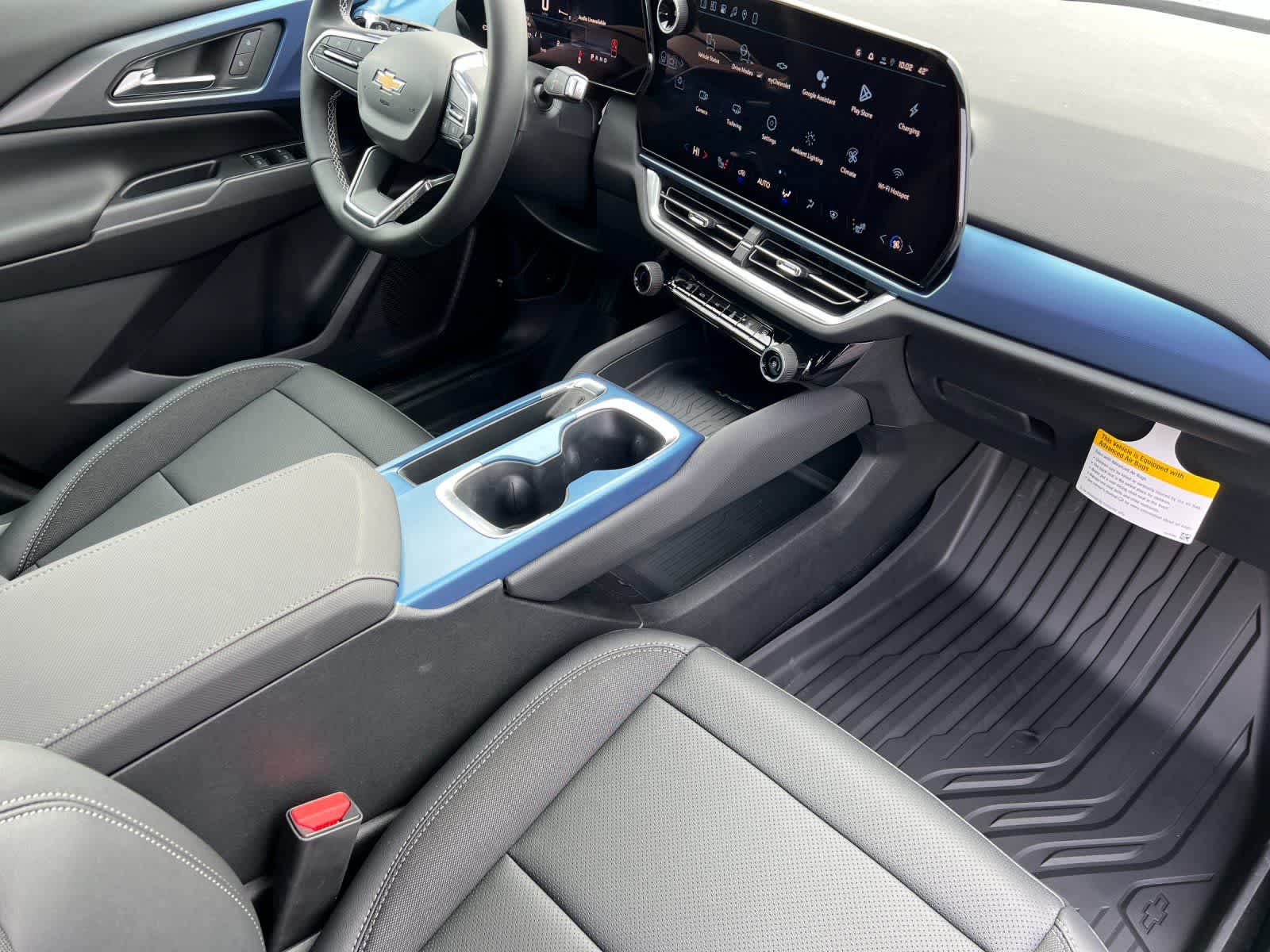 Thumbnail: 2026 Chevrolet Equinox - 16