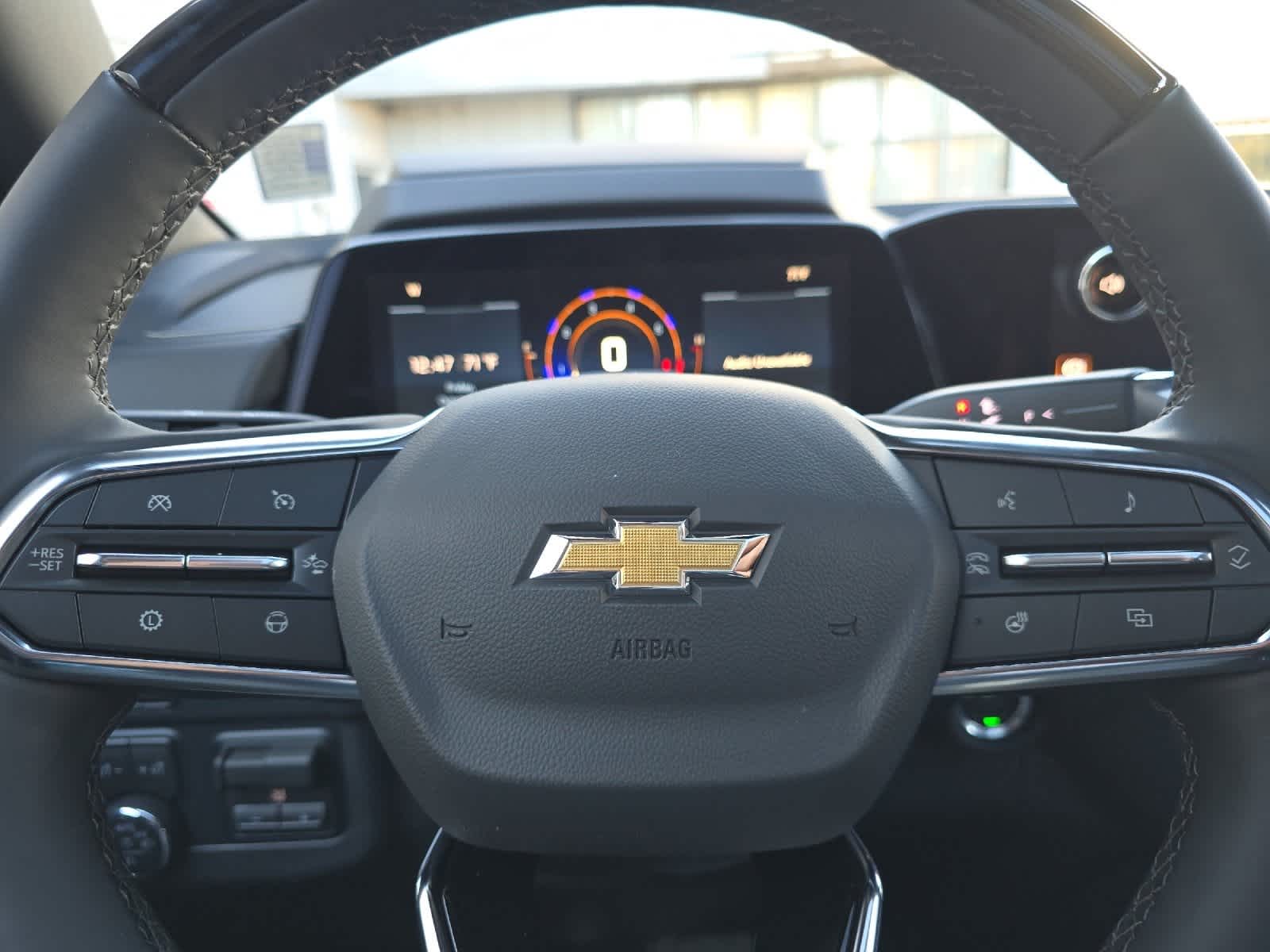 Thumbnail: 2026 Chevrolet Tahoe - 25