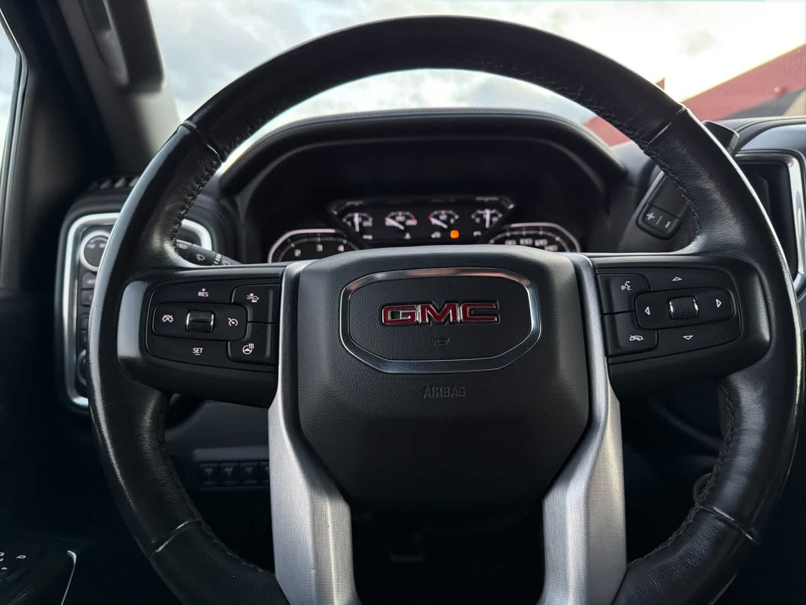 Thumbnail: 2021 GMC Sierra 3500 - 21