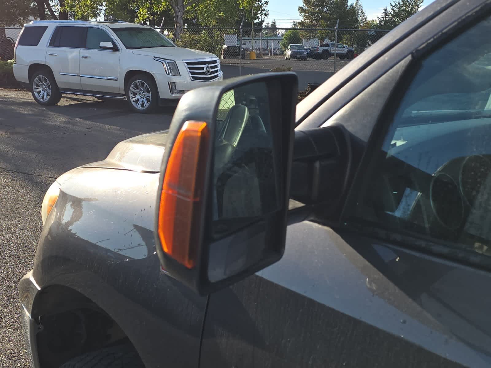 Thumbnail: 2012 Toyota Tundra - 10