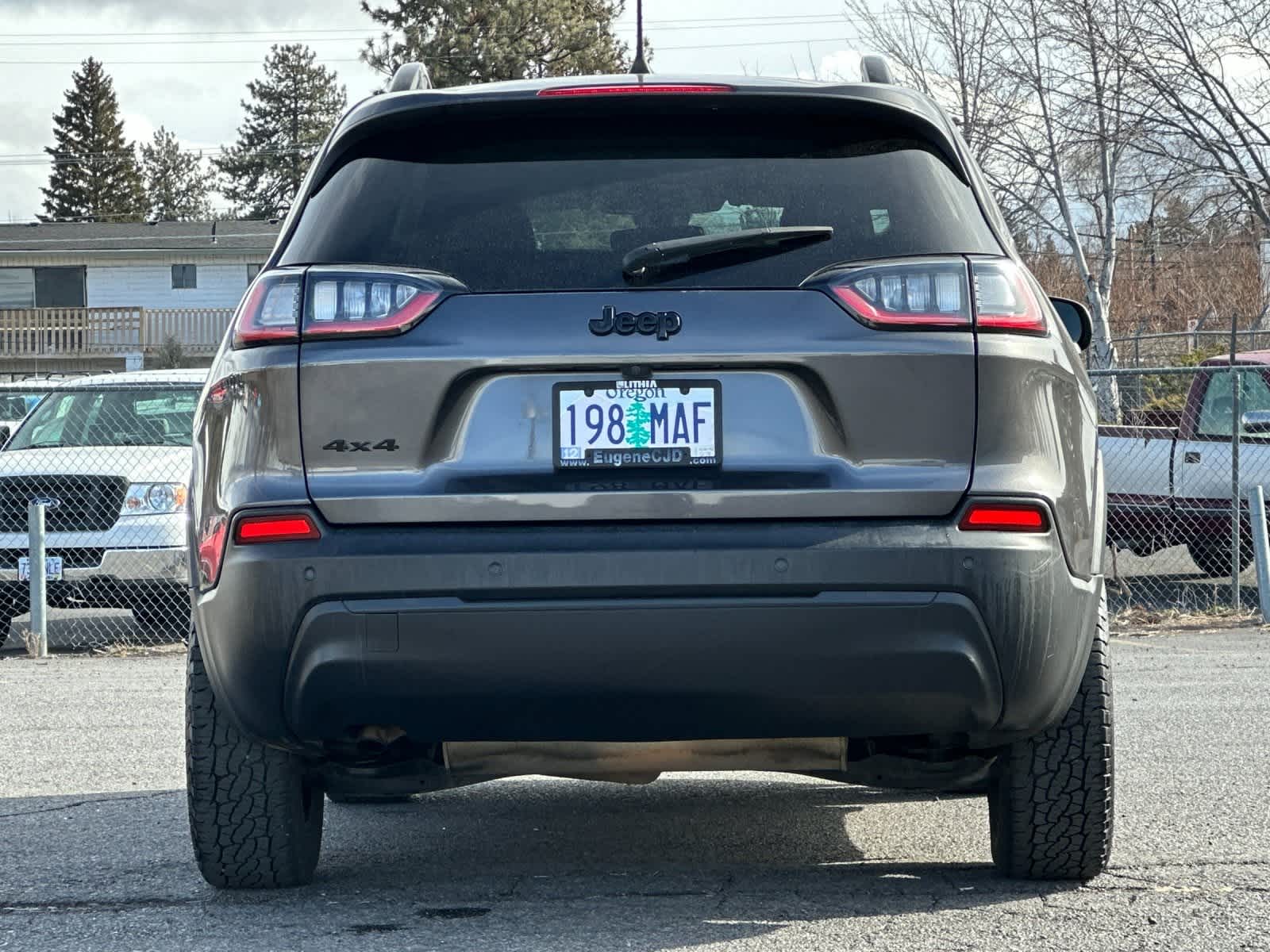 Thumbnail: 2020 Jeep Cherokee - 7