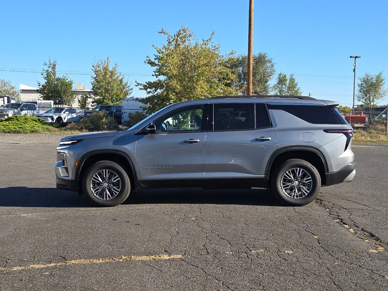 Thumbnail: 2025 Chevrolet Traverse - 5